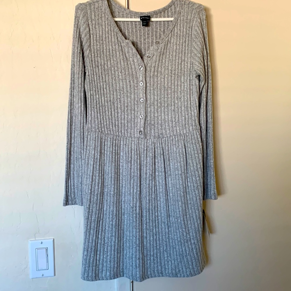 Girl’s dress